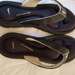 Nike flip flops